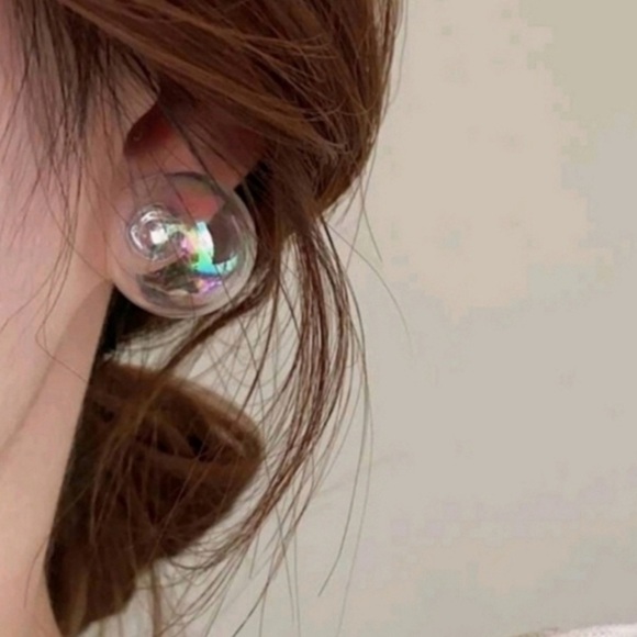 ANTHROPOLOGIE GLASS IRRIDESCENT BUBBLE EARRINGS NO TAGS comes with Gift box 🎁✨ - Picture 1 of 2